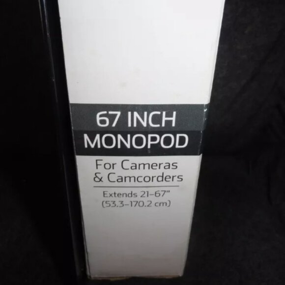 sz21-67 NEW ONN 67 INCH MONOPOD FOR CAMERAS AND CAMCORDERS EXTENDS LD 3129